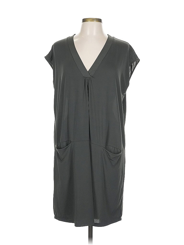 Click to view more detailed imagery on our partner's website Pre-owned Mittoshop Casual Dress In Gray