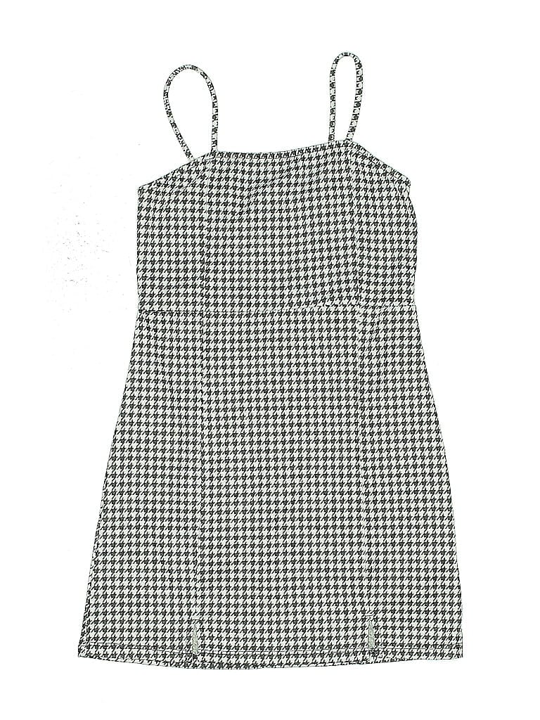 Click to view more detailed imagery on our partner's website Pre-owned Art Class Kids' Dress In Green