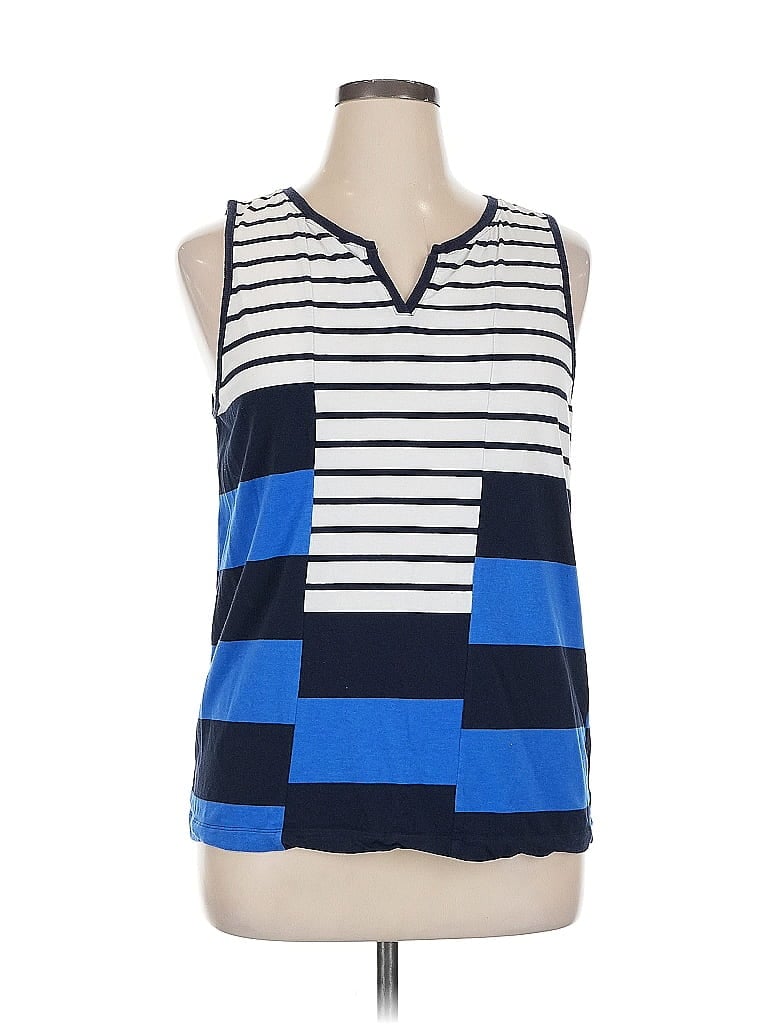 Click to view more detailed imagery on our partner's website Pre-owned Two By Vince Camuto Sleeveless T-shirt In Blue