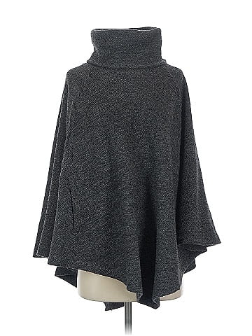 Capote Poncho (view 1)