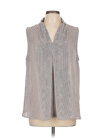 Liz Claiborne Career Sleeveless Blouse (view 1)