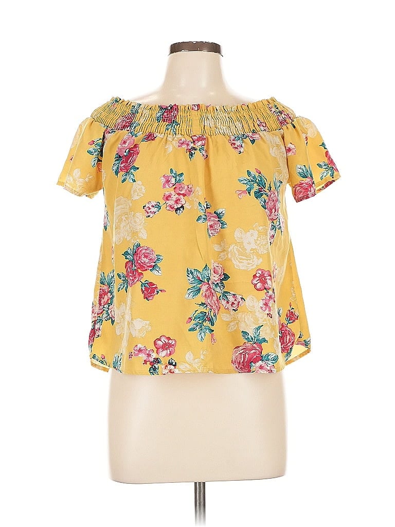 Pre-owned Active Usa Short Sleeve Blouse In Yellow