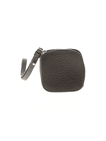 Cuyana Leather Wristlet (view 2)