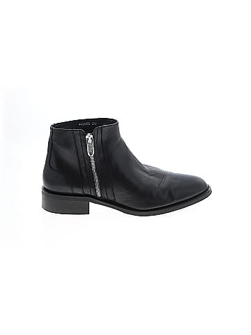 AQUATALIA Ankle Boots (view 1)