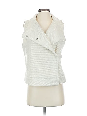 BB Dakota Sweater Vest (view 1)