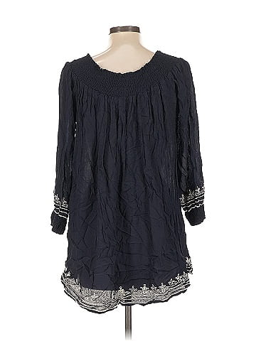 Tularosa 3/4 Sleeve Blouse (view 2)