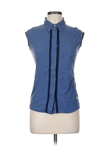 Mountain Hardwear Sleeveless Button-Down Shirt (view 1)
