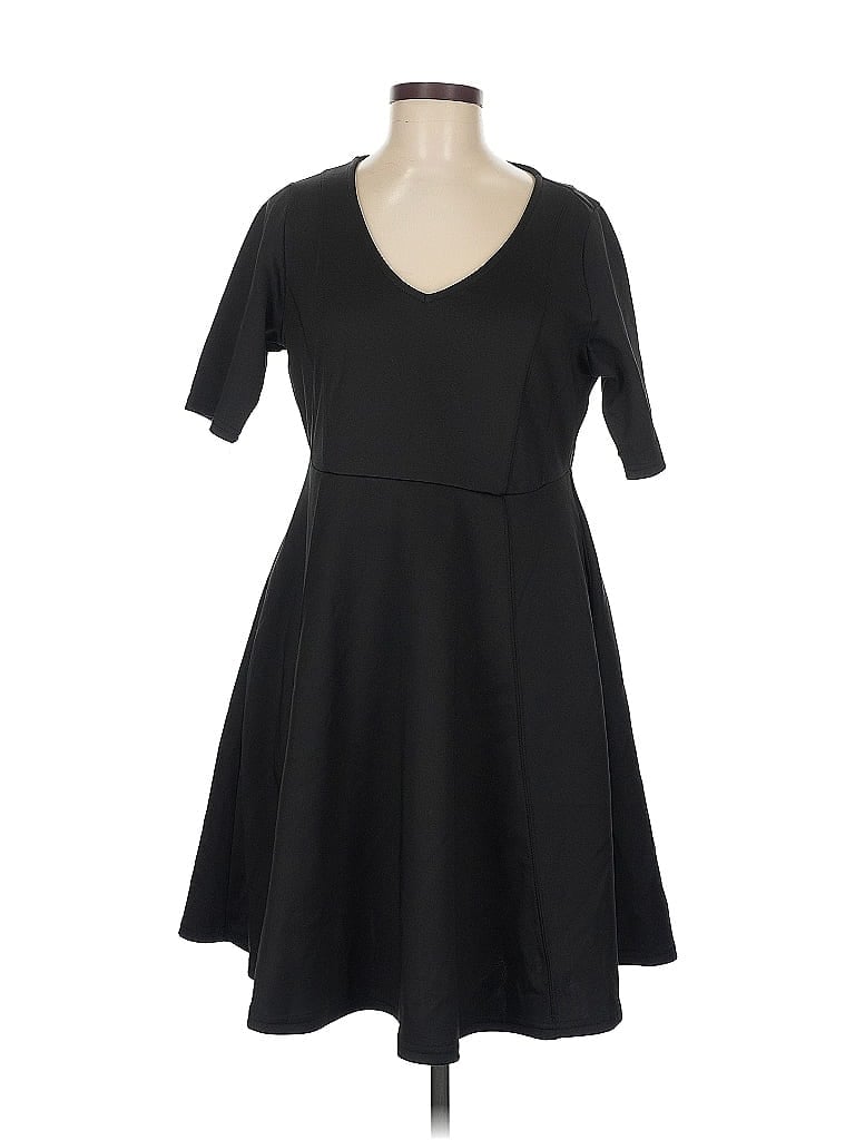 Click to view more detailed imagery on our partner's website Pre-owned Torrid Casual Dress In Black