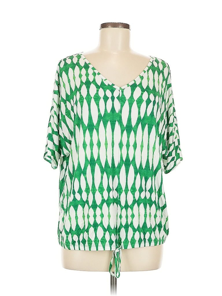 Click to view more detailed imagery on our partner's website Pre-owned Liz Claiborne 3/4 Sleeve T-shirt In Green