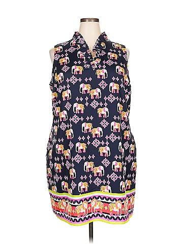Crown & Ivy Casual Dress (view 1)