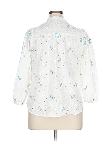 Solitaire 3/4 Sleeve Button-Down Shirt (view 2)