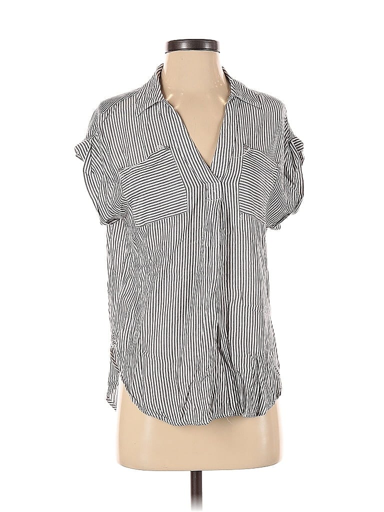 Pre-owned Jones New York Short Sleeve Blouse In Gray