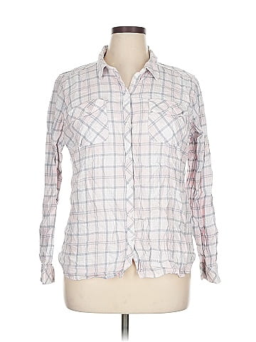 Croft & Barrow Long Sleeve Button-Down Shirt (view 1)