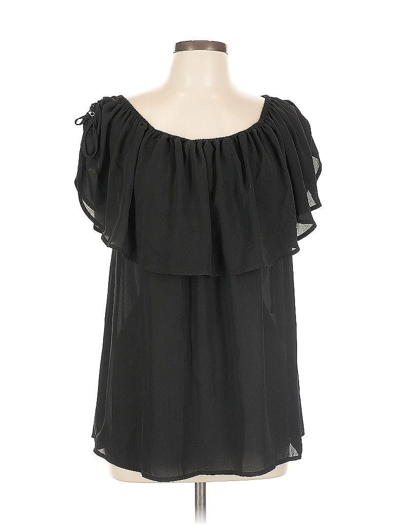 Pre-owned Torrid Sleeveless Blouse In Black