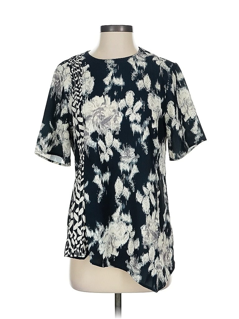 Click to view more detailed imagery on our partner's website Pre-owned Natori Short Sleeve Blouse In Silver