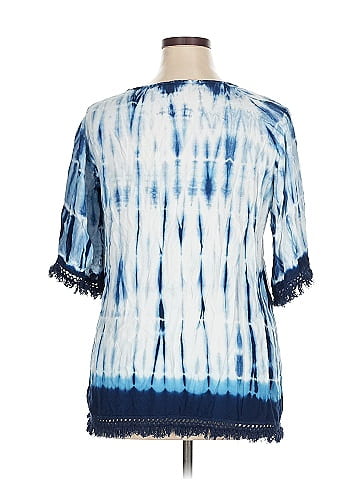 db established 1962 Short Sleeve Blouse (view 2)