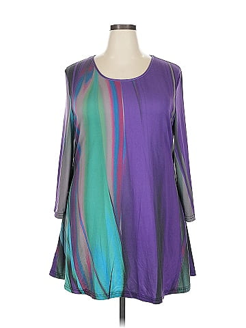 Lily by Firmiana 3/4 Sleeve T-Shirt (view 1)