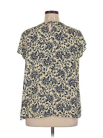 Liz Claiborne Career Short Sleeve Blouse (view 2)