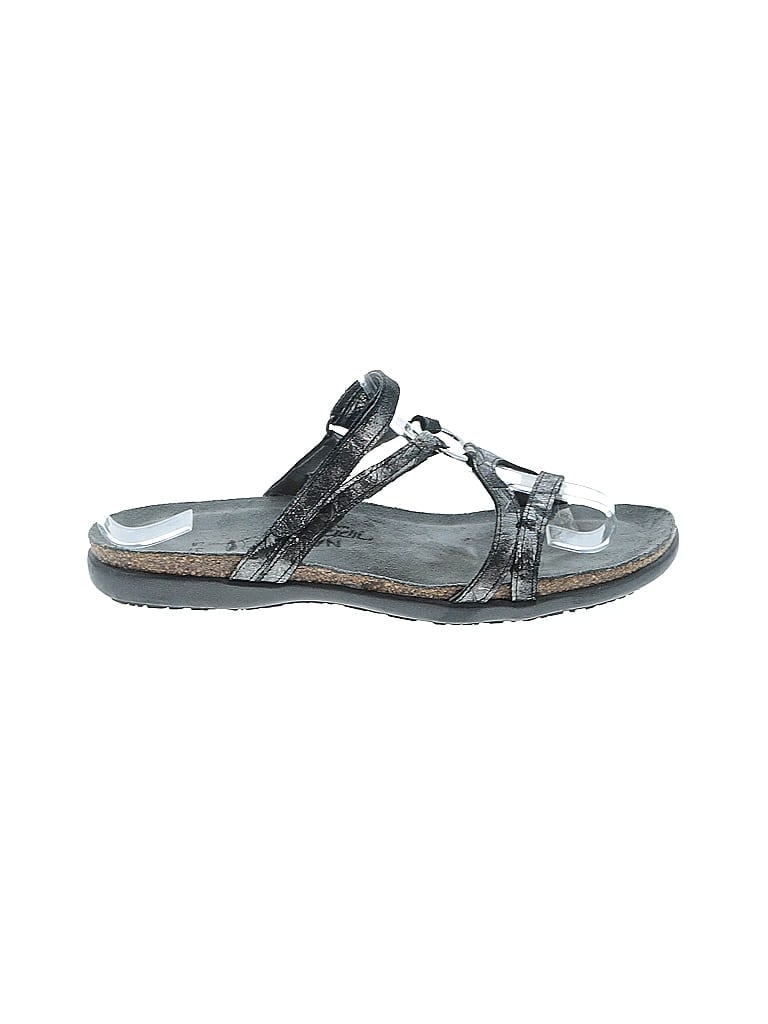 Pre-owned Naot Sandals In Silver
