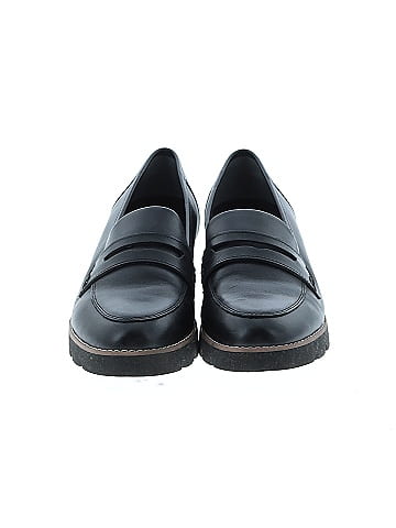 Vionic Flats (view 2)