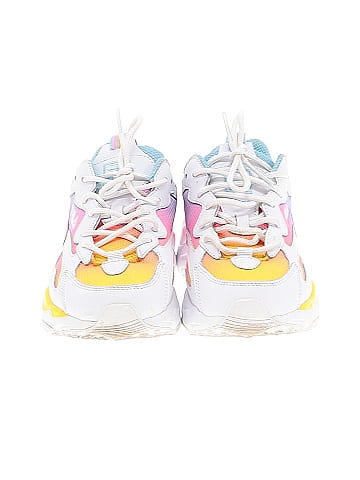 FILA Sneakers (view 2)