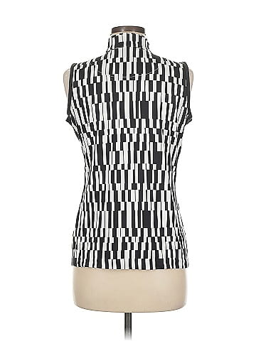 Tail Sleeveless Blouse (view 2)