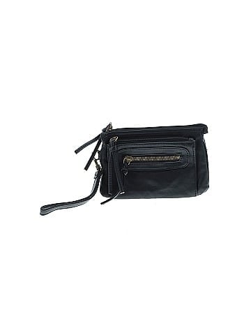 Target Wristlet (view 1)