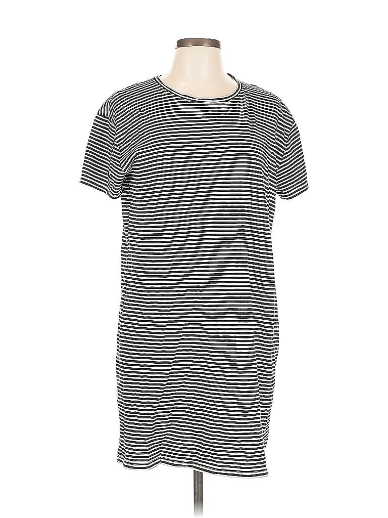 Pre-owned Everlane Short Sleeve T-shirt In Gray
