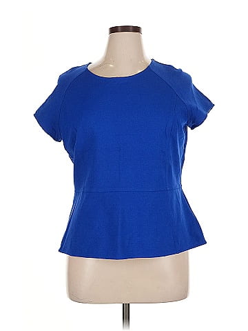 Liz Claiborne Career Short Sleeve T-Shirt (view 1)