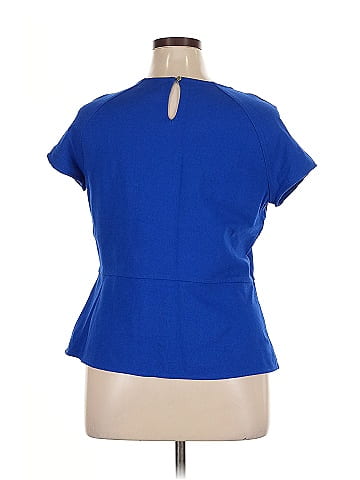 Liz Claiborne Career Short Sleeve T-Shirt (view 2)