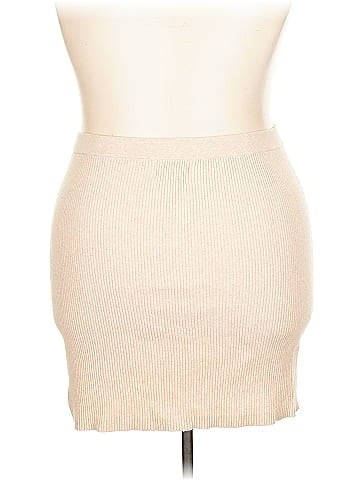 Old Navy Casual Skirt (view 2)