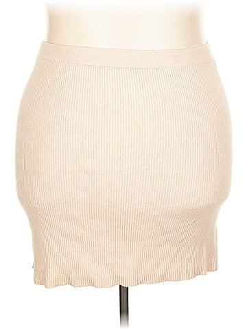 Old Navy Casual Skirt (view 1)