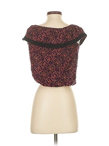 Mossimo Supply Co. Short Sleeve Top (view 2)