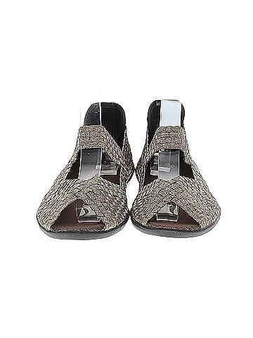 Bernie Mev Flats (view 2)