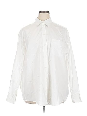 Gap Long Sleeve Button-Down Shirt (view 1)