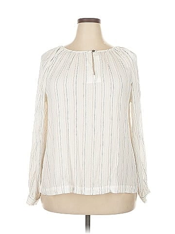 a.n.a. A New Approach Long Sleeve Blouse (view 1)