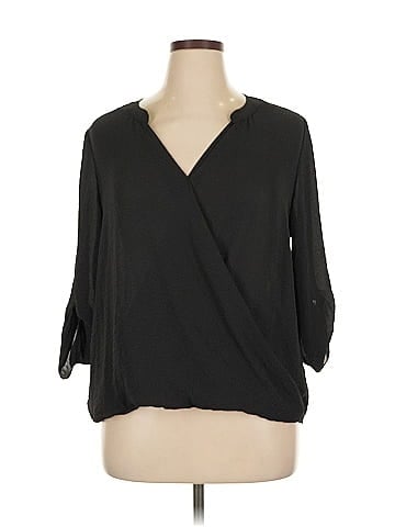 a.n.a. A New Approach 3/4 Sleeve Blouse (view 1)