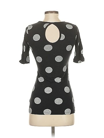 Delia's Short Sleeve T-Shirt (view 2)