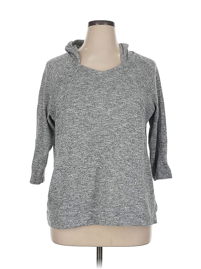 Click to view more detailed imagery on our partner's website Pre-owned Cj Banks Pullover Sweater In Gray