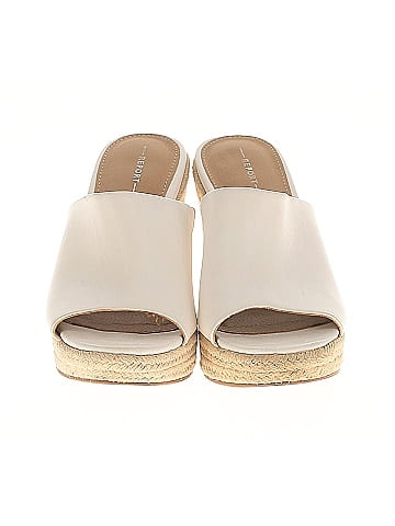 REPORT Wedges (view 2)