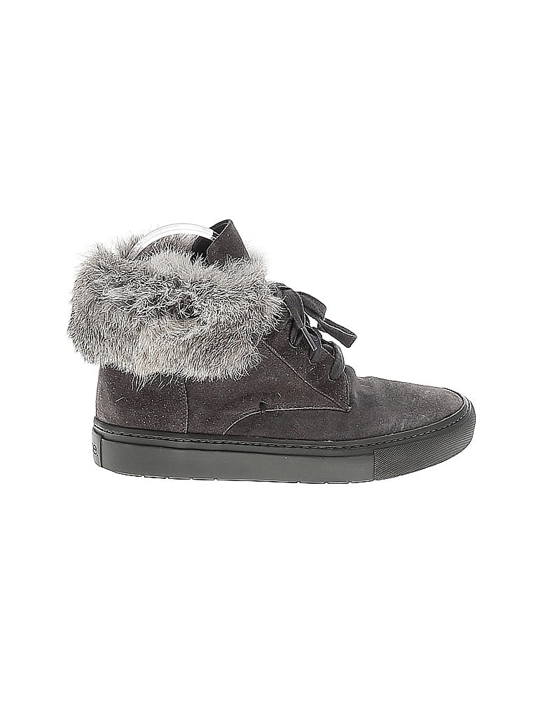 Pre-owned Vince Sneakers In Gray