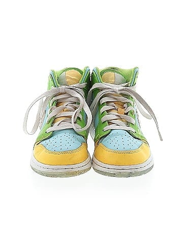 Air Jordan Sneakers (view 2)