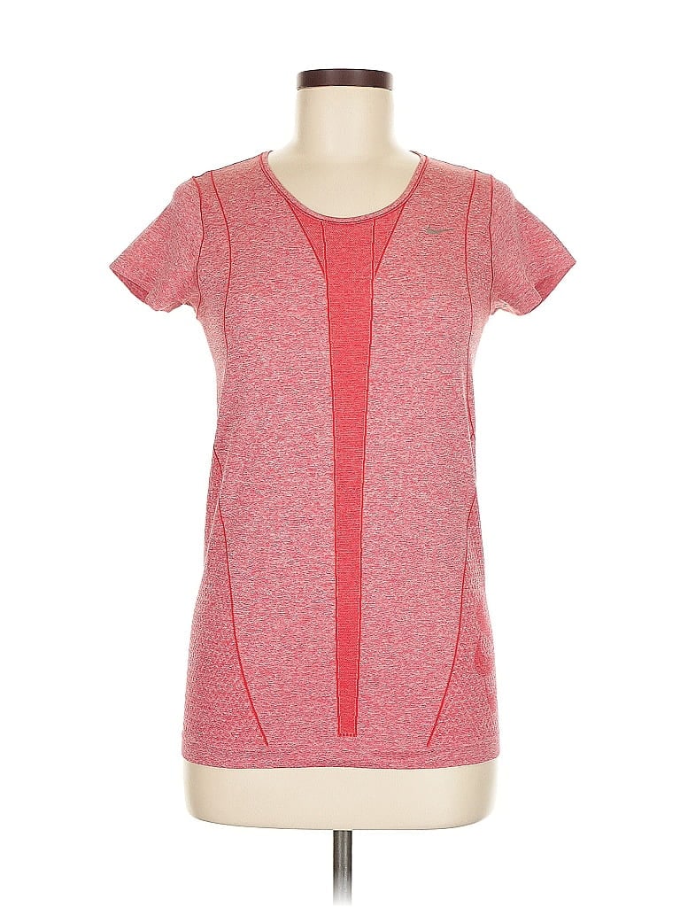 Pre-owned Nike Active T-shirt In Red