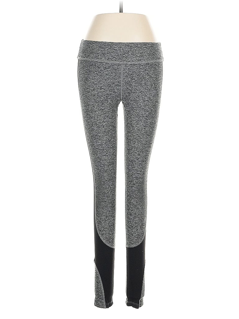 Click to view more detailed imagery on our partner's website Pre-owned Beyond Yoga Active Pants In Gray