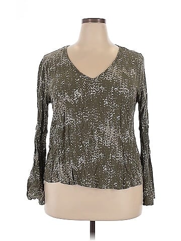 a.n.a. A New Approach Long Sleeve Blouse (view 1)