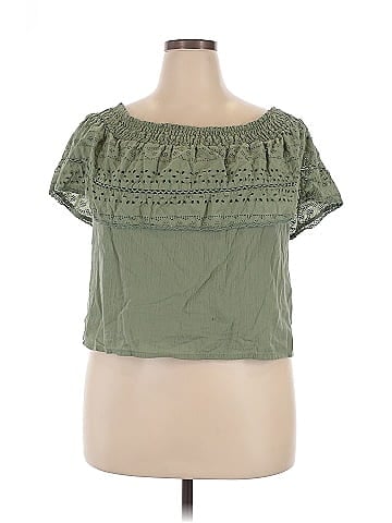 Sofia by Sofia Vergara Short Sleeve Top (view 1)