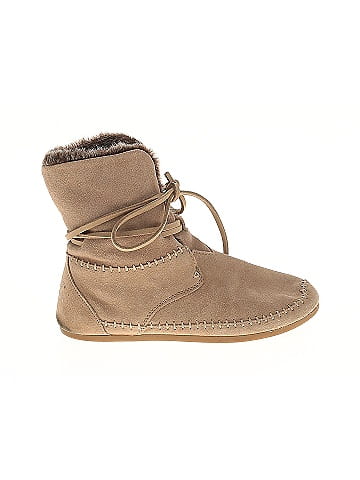 TOMS Boots (view 1)