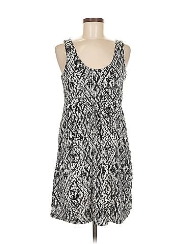 Saint Tropez Casual Dress (view 1)