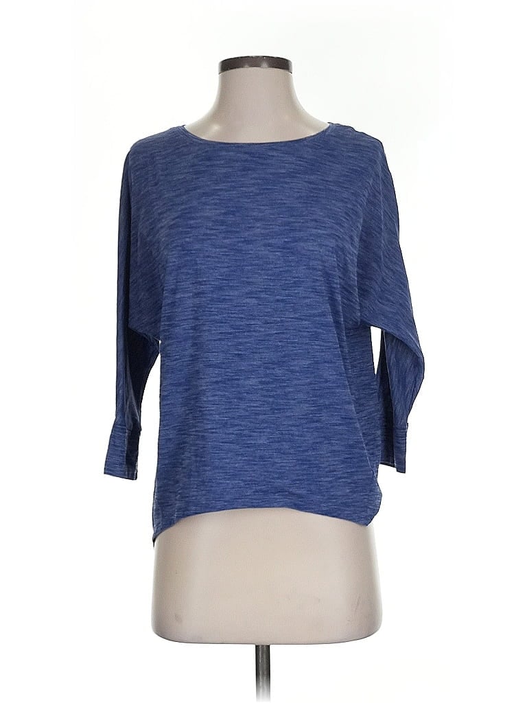 Pre-owned Athleta 3/4 Sleeve T-shirt In Blue