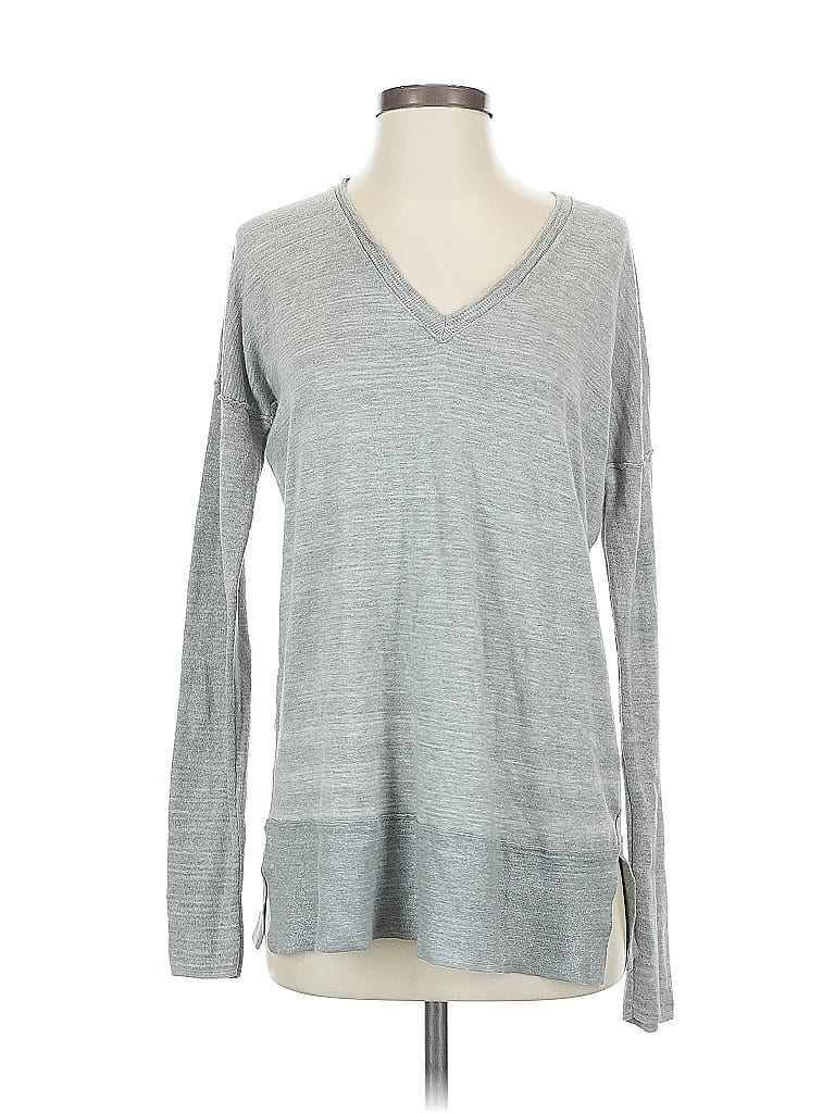 Click to view more detailed imagery on our partner's website Pre-owned White + Warren Long Sleeve T-shirt In Gray